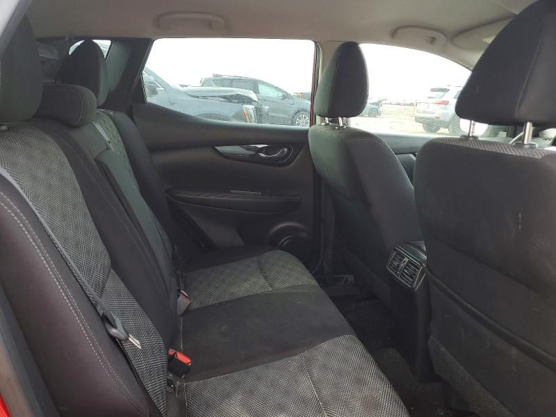 2018 Nissan Rogue Sport sv