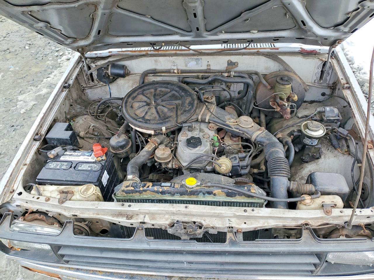 1987 Toyota Pickup Deluxe