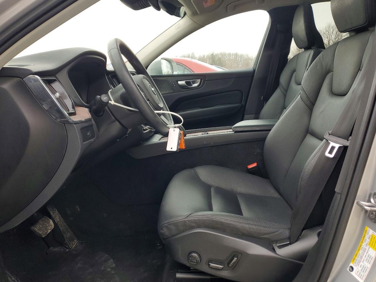 2023 Volvo Xc60 Plus