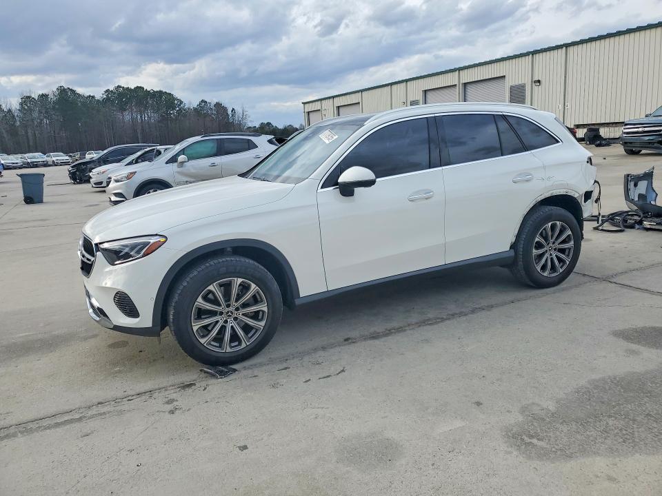 2023 Mercedes-Benz Glc 300