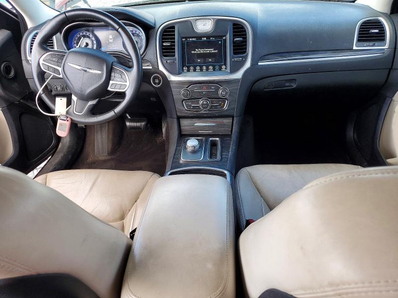 2018 Chrysler 300 Touring