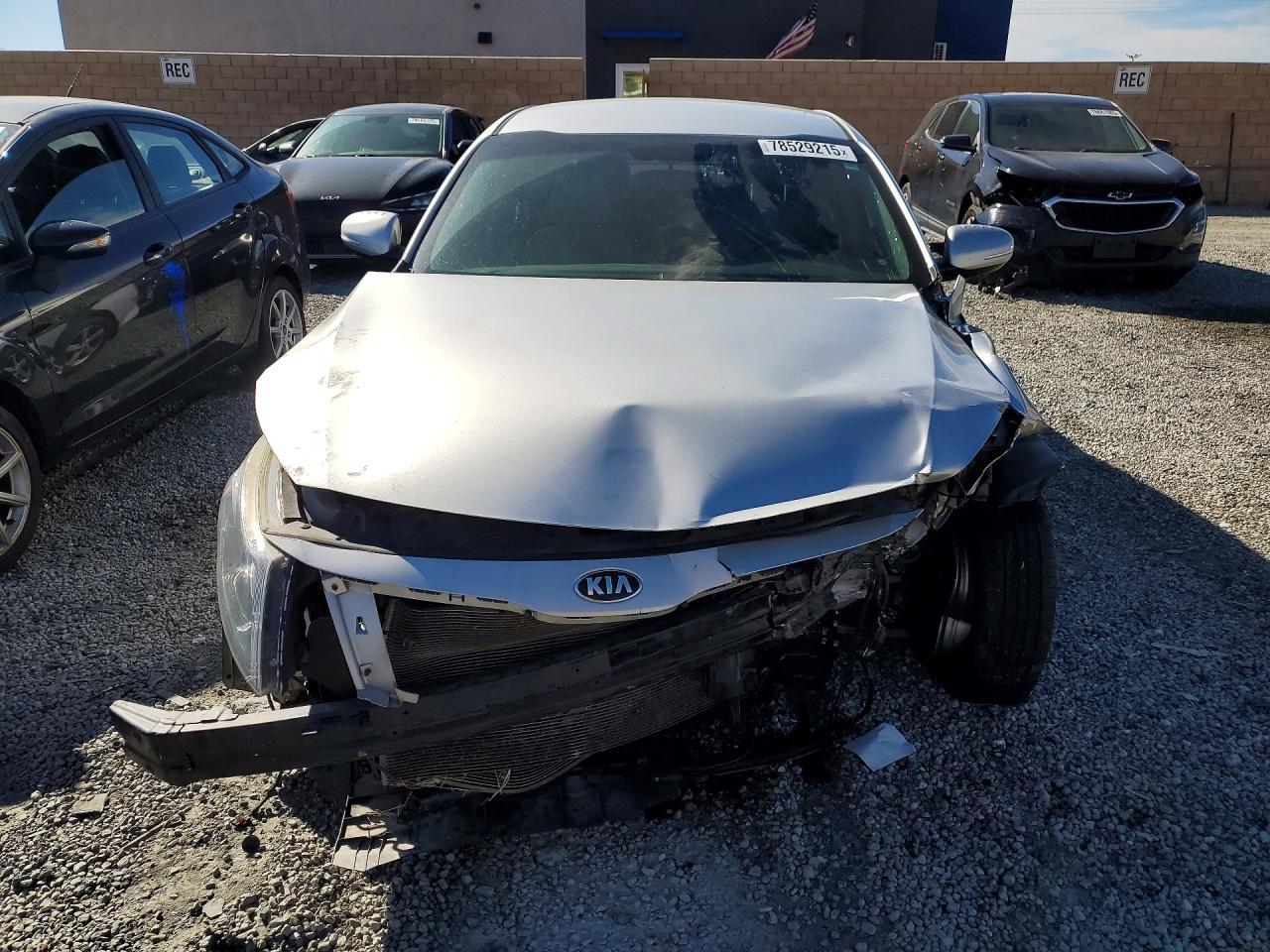 2015 KIA Optima lx
