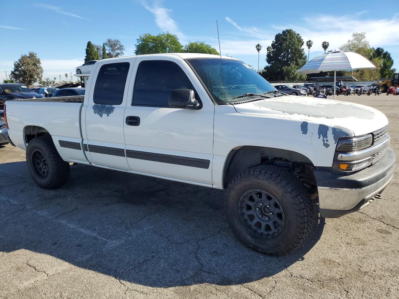 2002 Chevrolet Silverado C1500