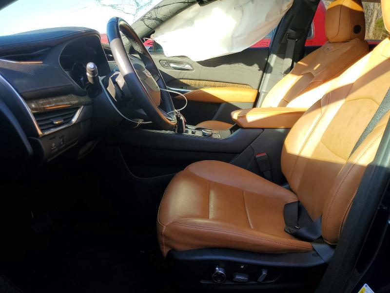 2021 Cadillac XT4 Premium Luxury