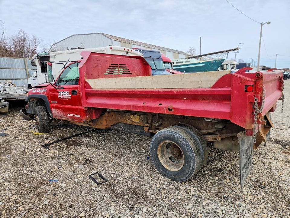 2005 GMC Sierra Dump Truck