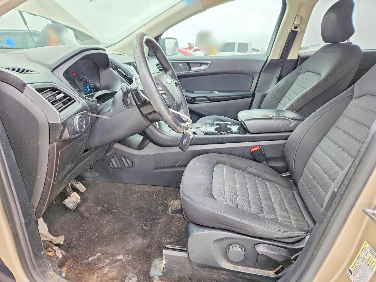 2018 Ford Edge se