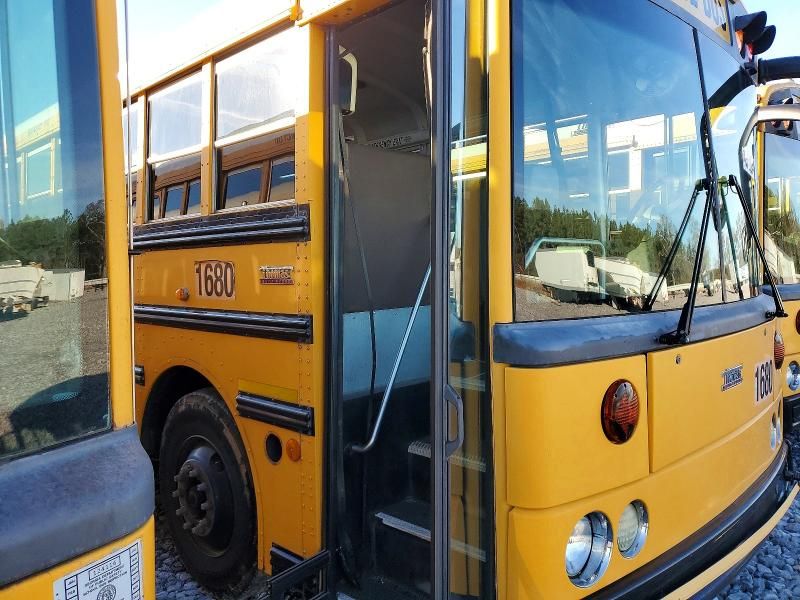 2004 Thomas School Bus-School Bus