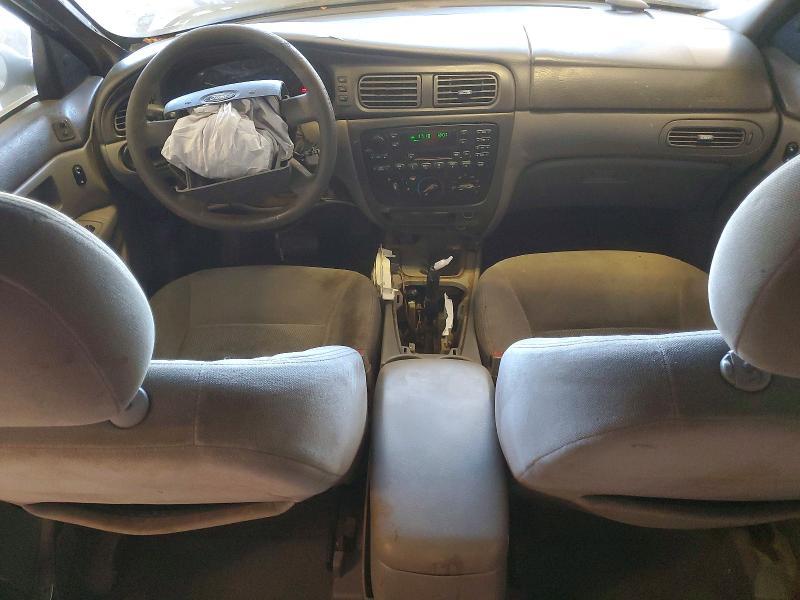 2004 Ford Taurus se