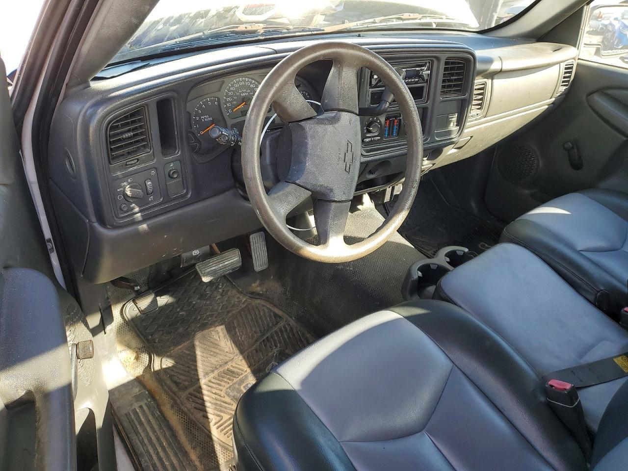 2004 Chevrolet Silverado C1500