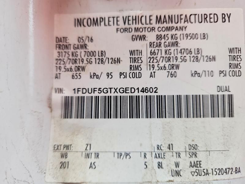 2016 Ford F550 Super Duty Flatbed Truck