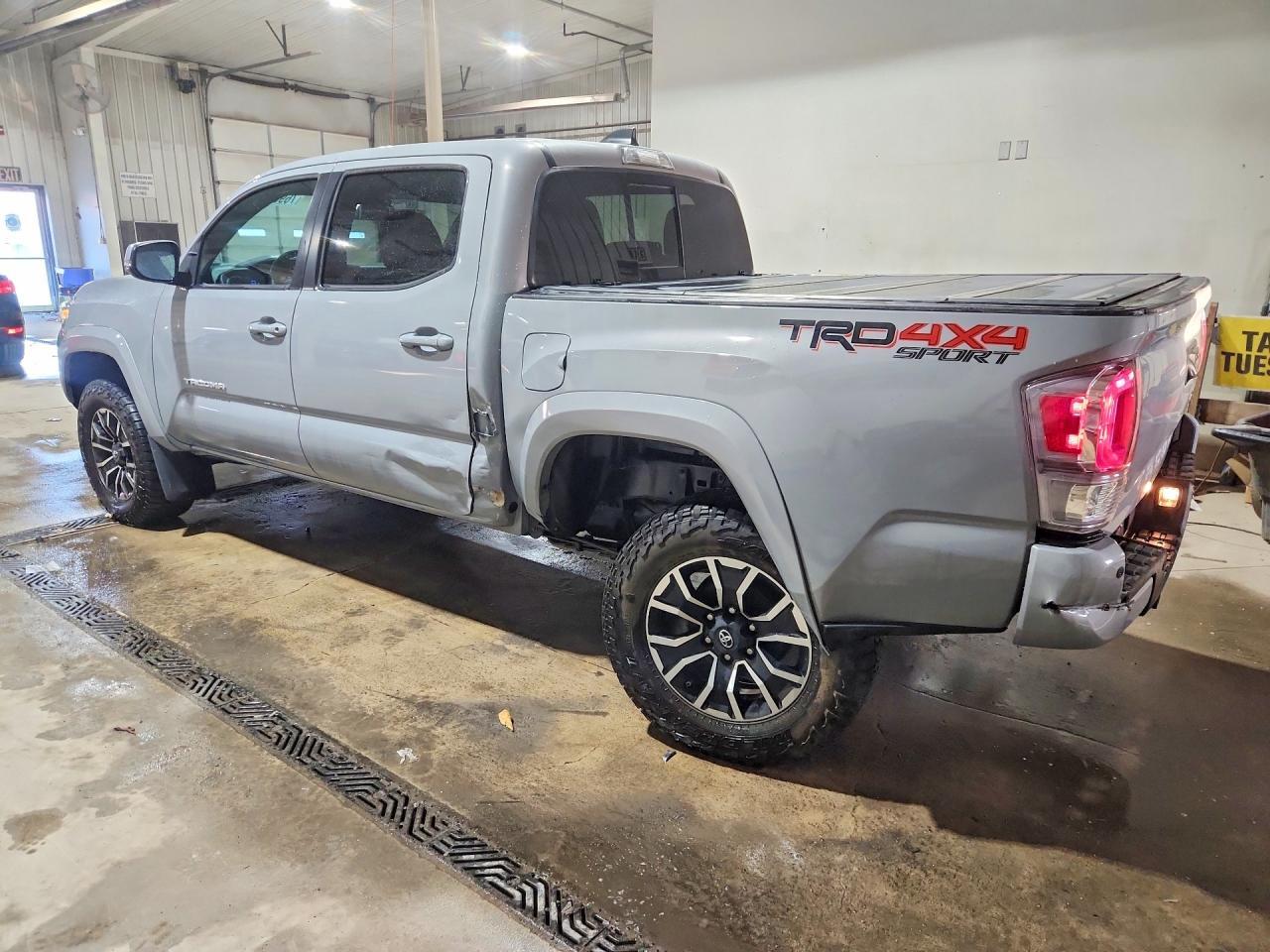 2020 Toyota Tacoma TRD Sport