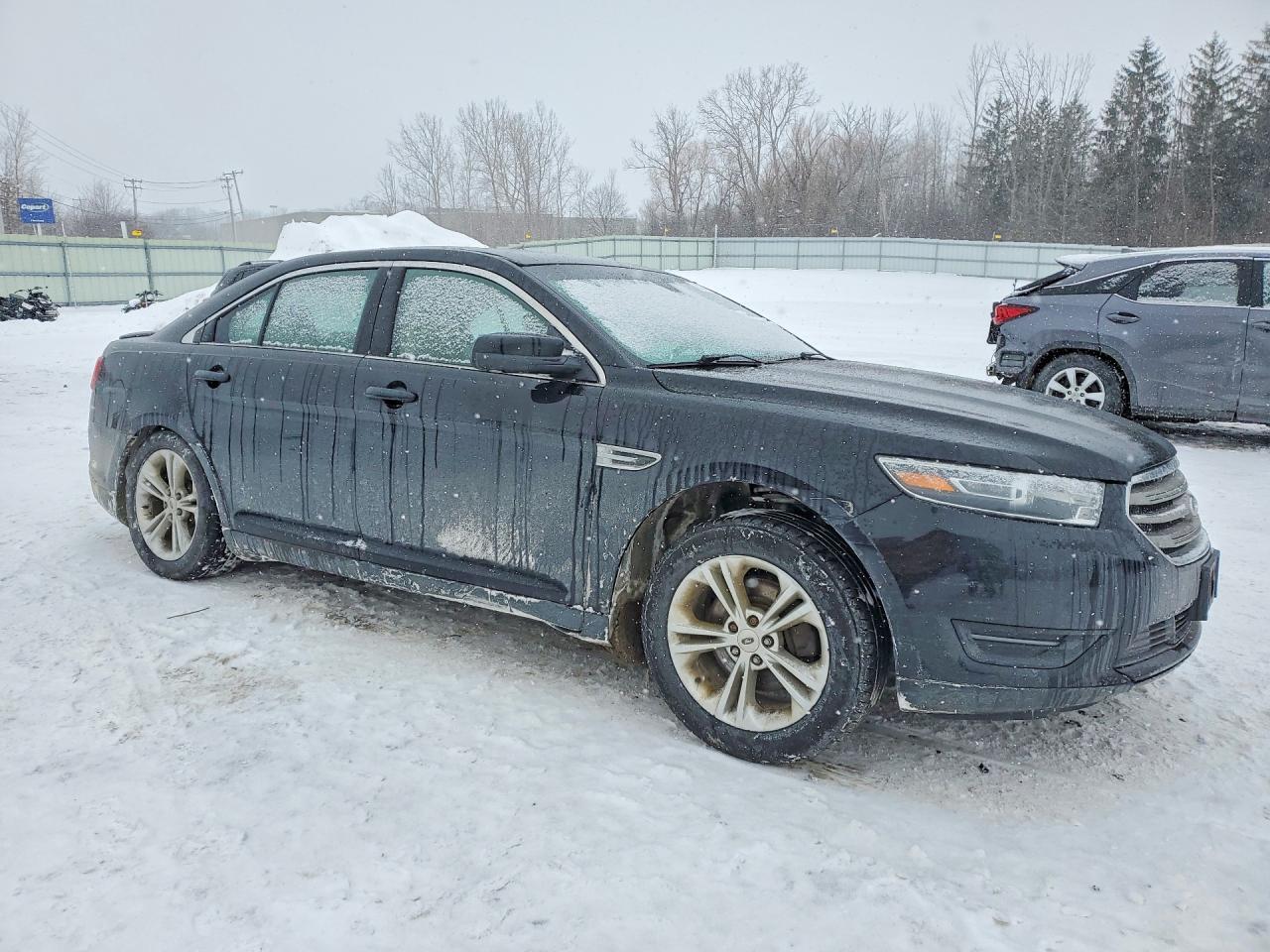 2017 Ford Taurus sel