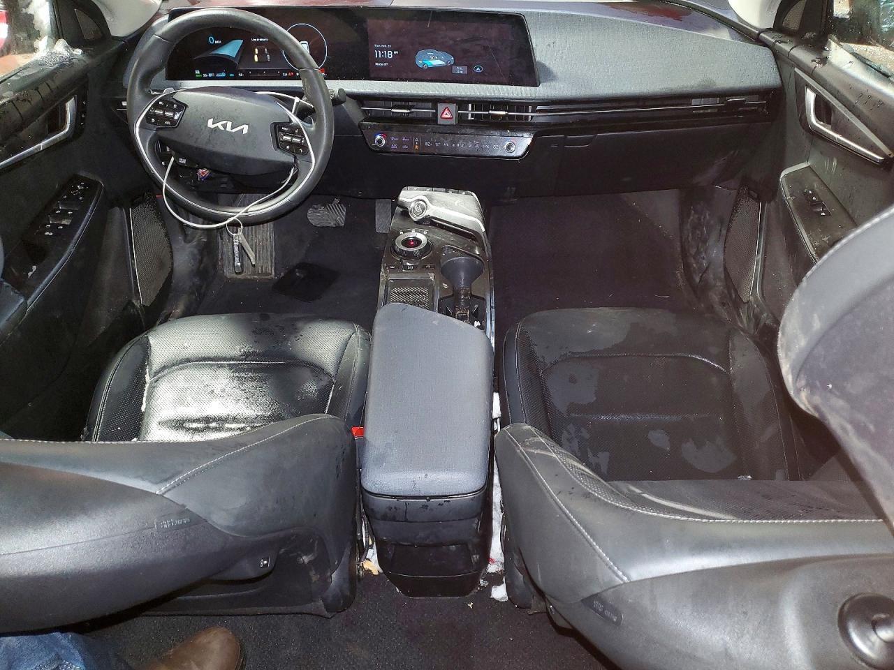2023 KIA EV6 Wind