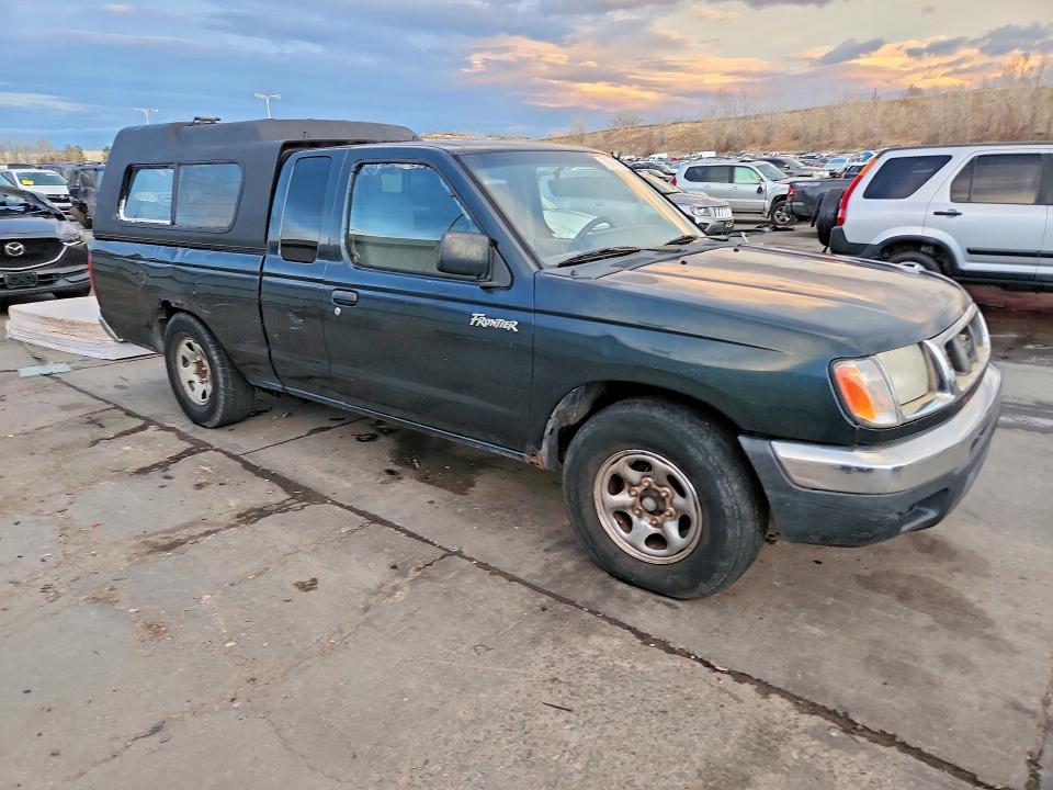 1999 Nissan Frontier XE