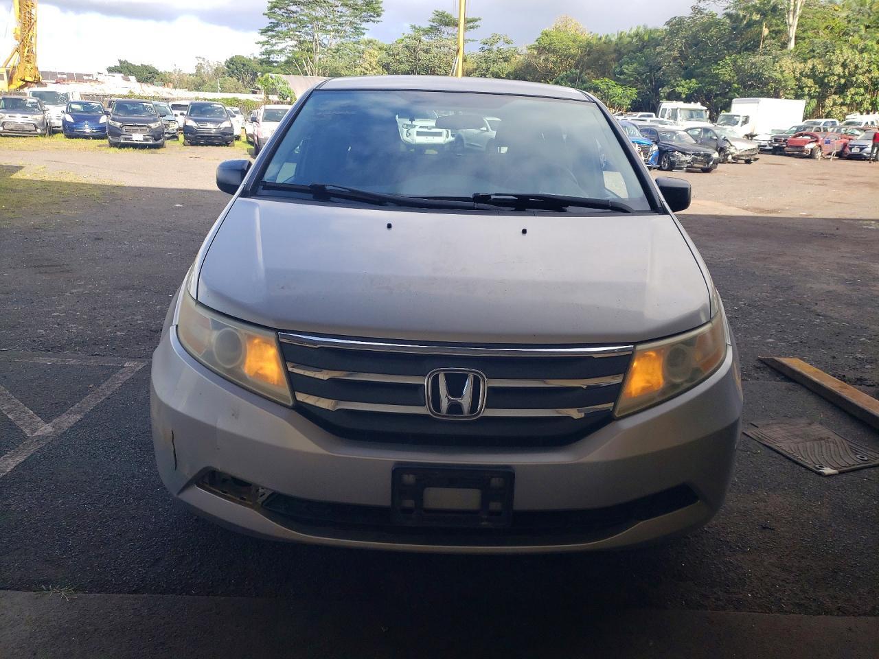 2013 Honda Odyssey lx