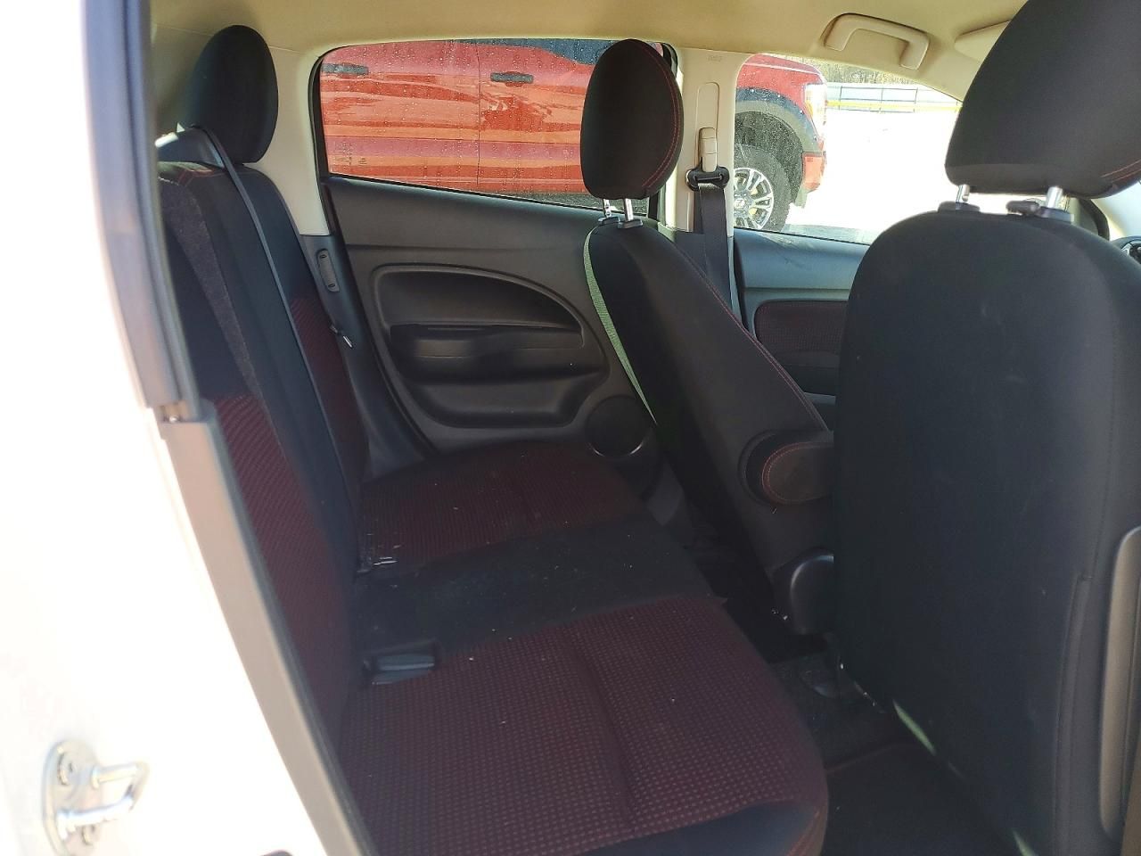 2024 Mitsubishi Mirage se