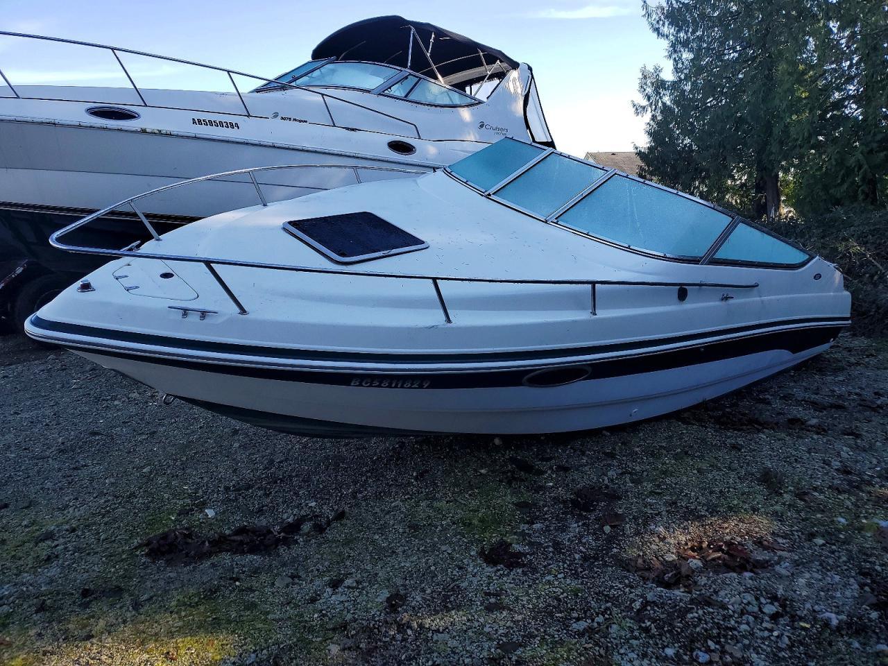 1996 Chaparral Boat