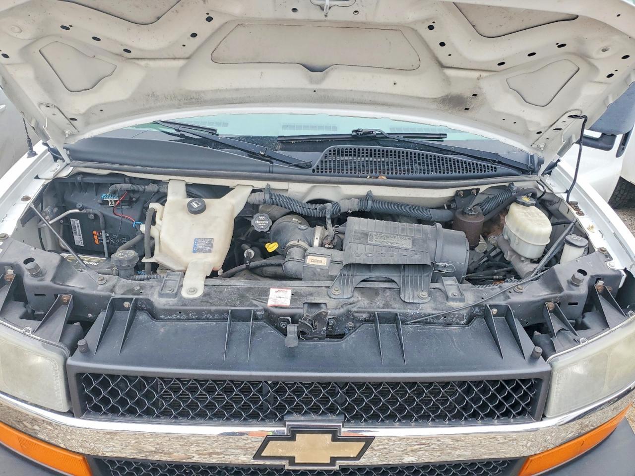 2014 Chevrolet Express G3500 Utility / Service Truck