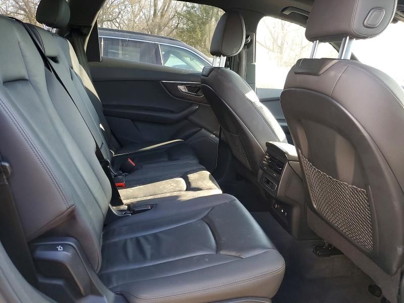 2021 Audi Q7 Premium