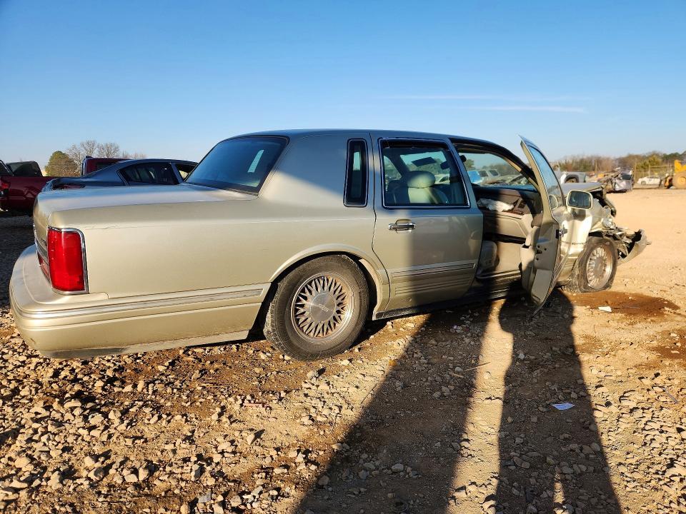 1997 Lincoln Town car Signature