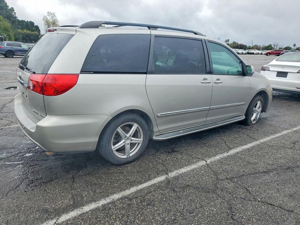 2007 Toyota Sienna xle