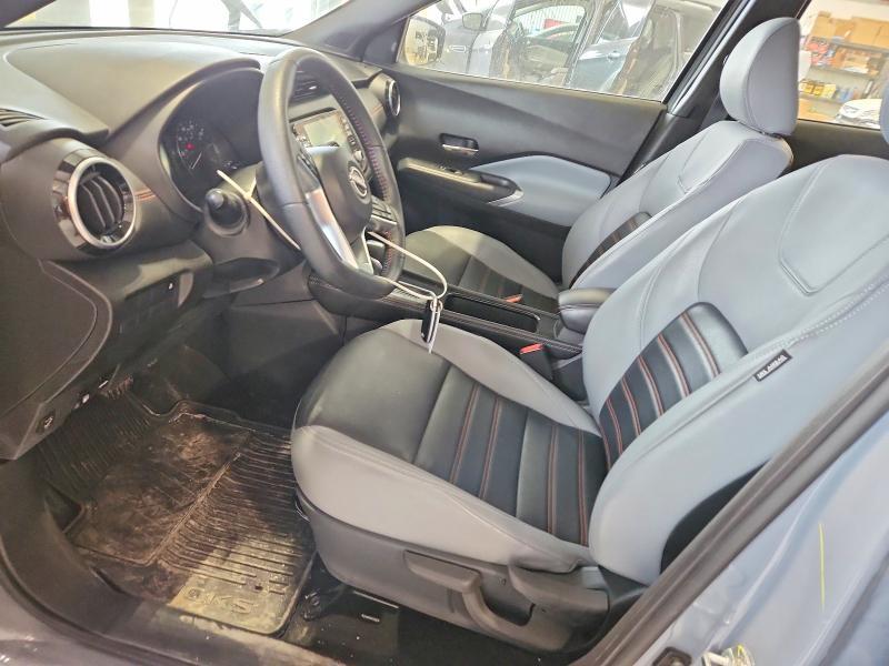 2023 Nissan Kicks sr