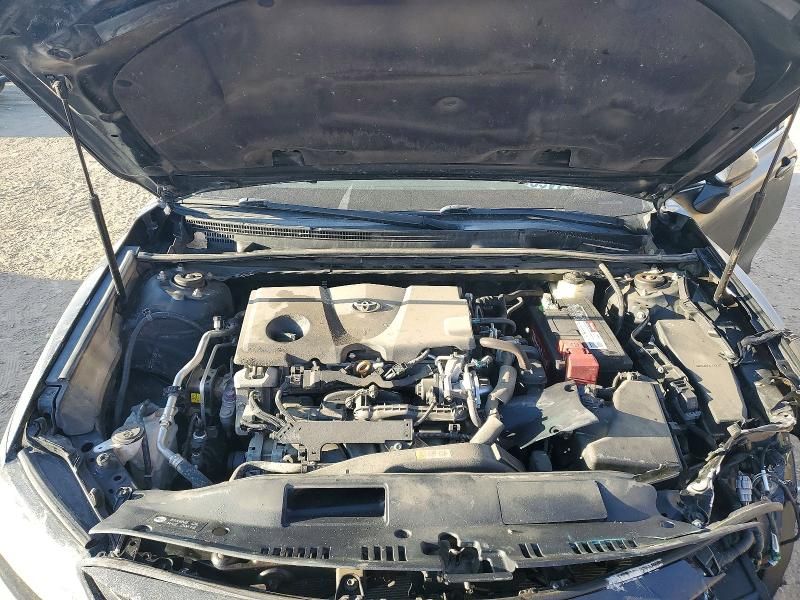 2018 Toyota Camry le