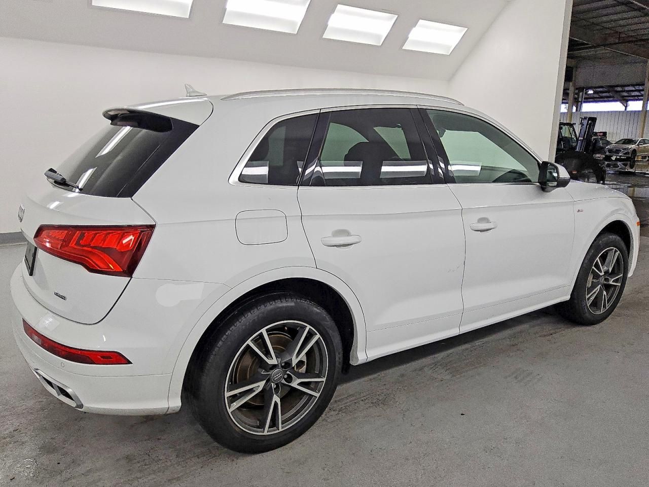 2020 Audi Q5 e Premium Plus