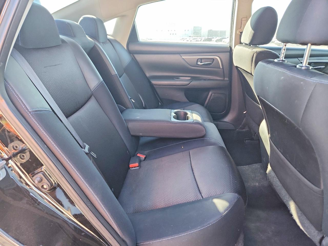 2017 Niss Altima 2.5 sr