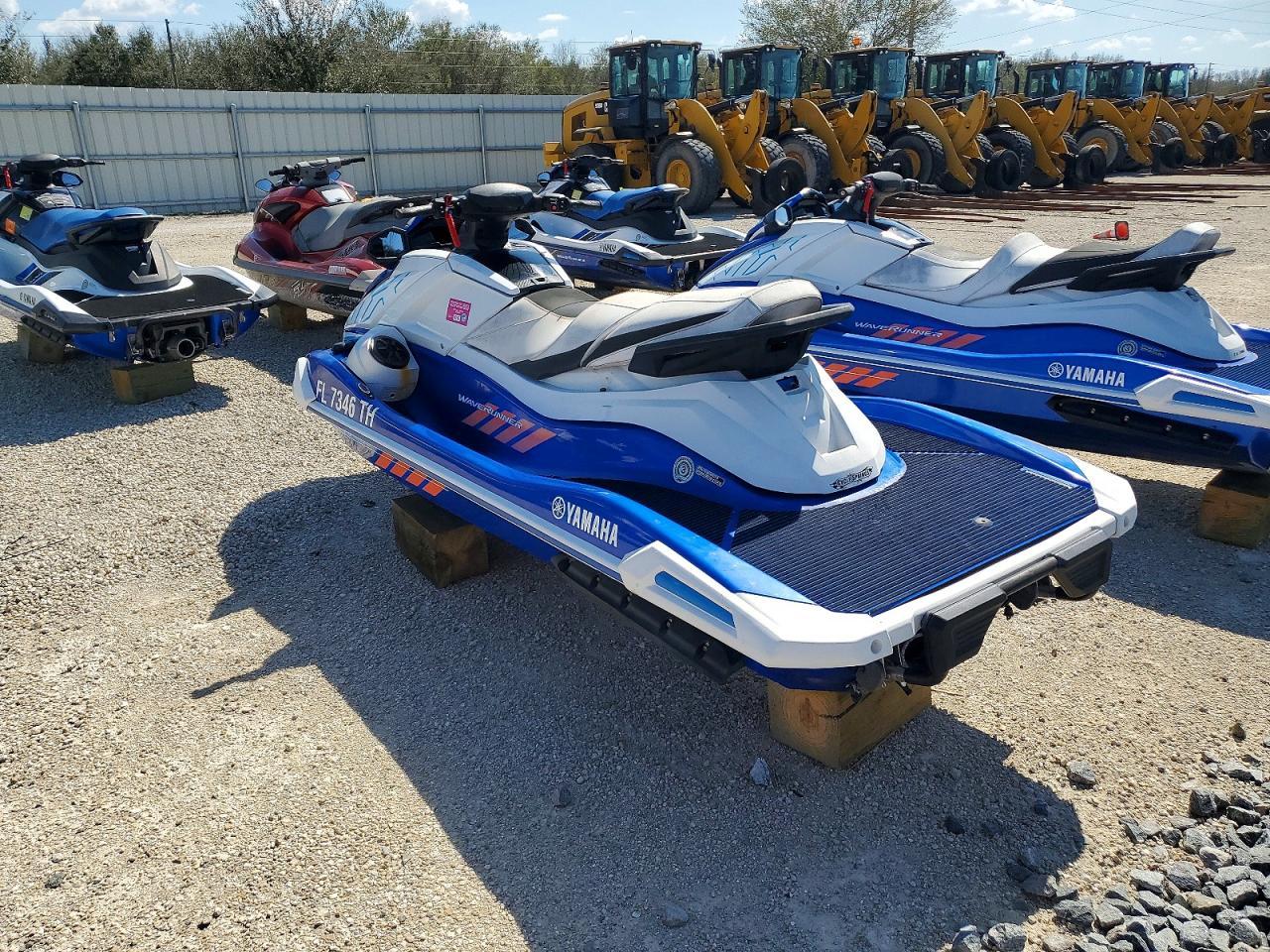 2022 Yamaha Vxcriuiser
