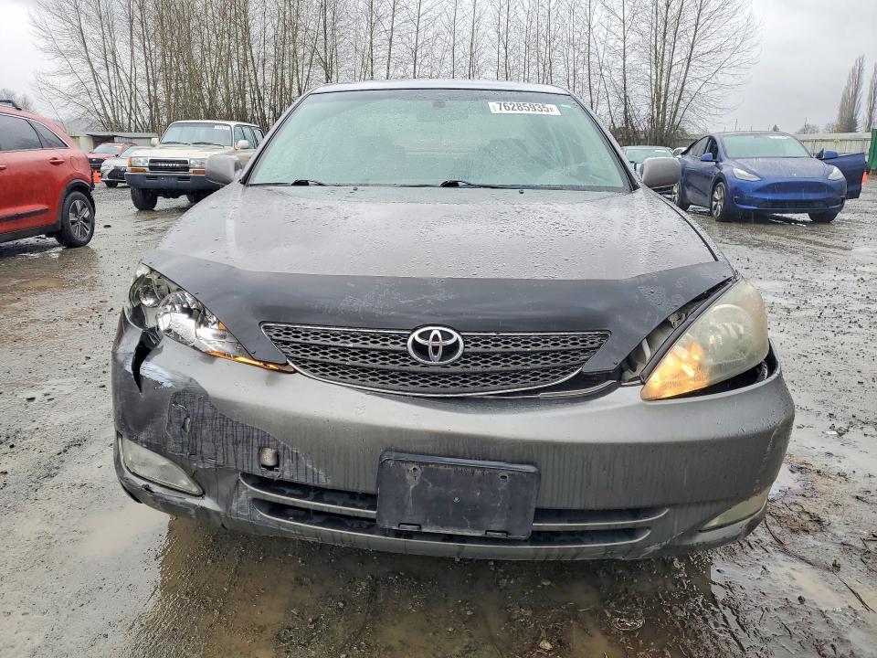 2003 Toyota Camry le