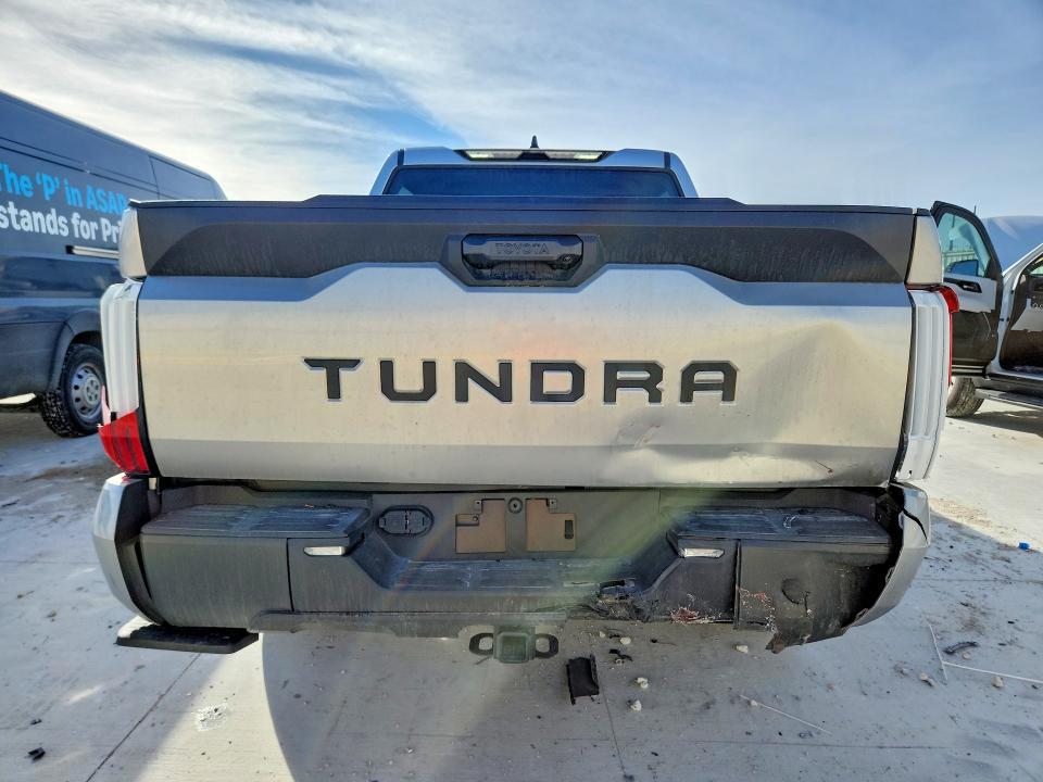 2024 Toyota Tundra SR5
