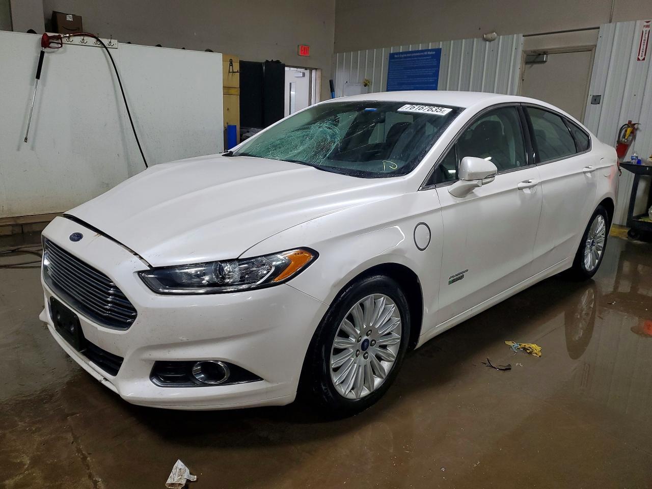 2014 Ford Fusion se Phev