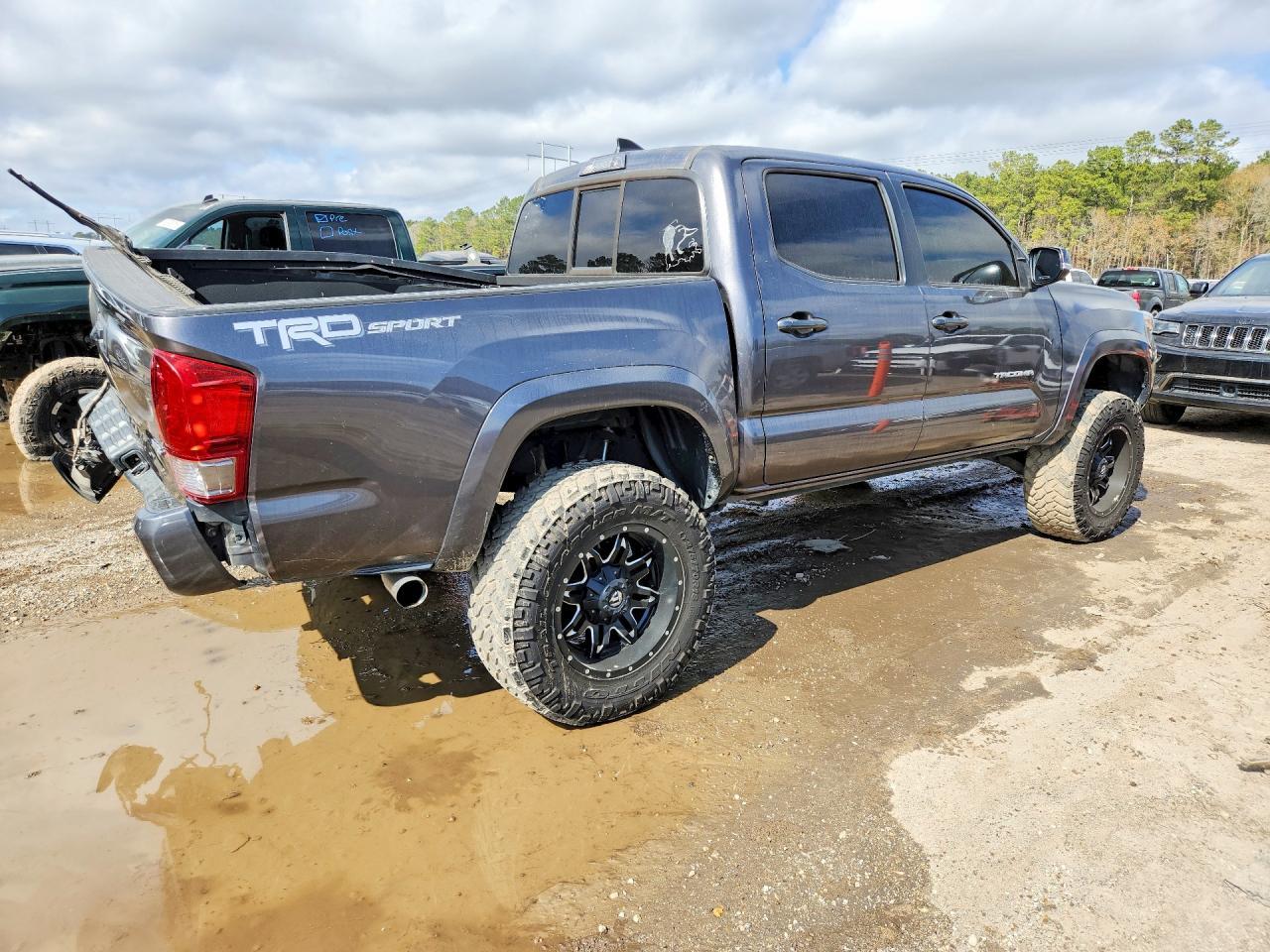 2016 Toyota Tacoma Double Cab
