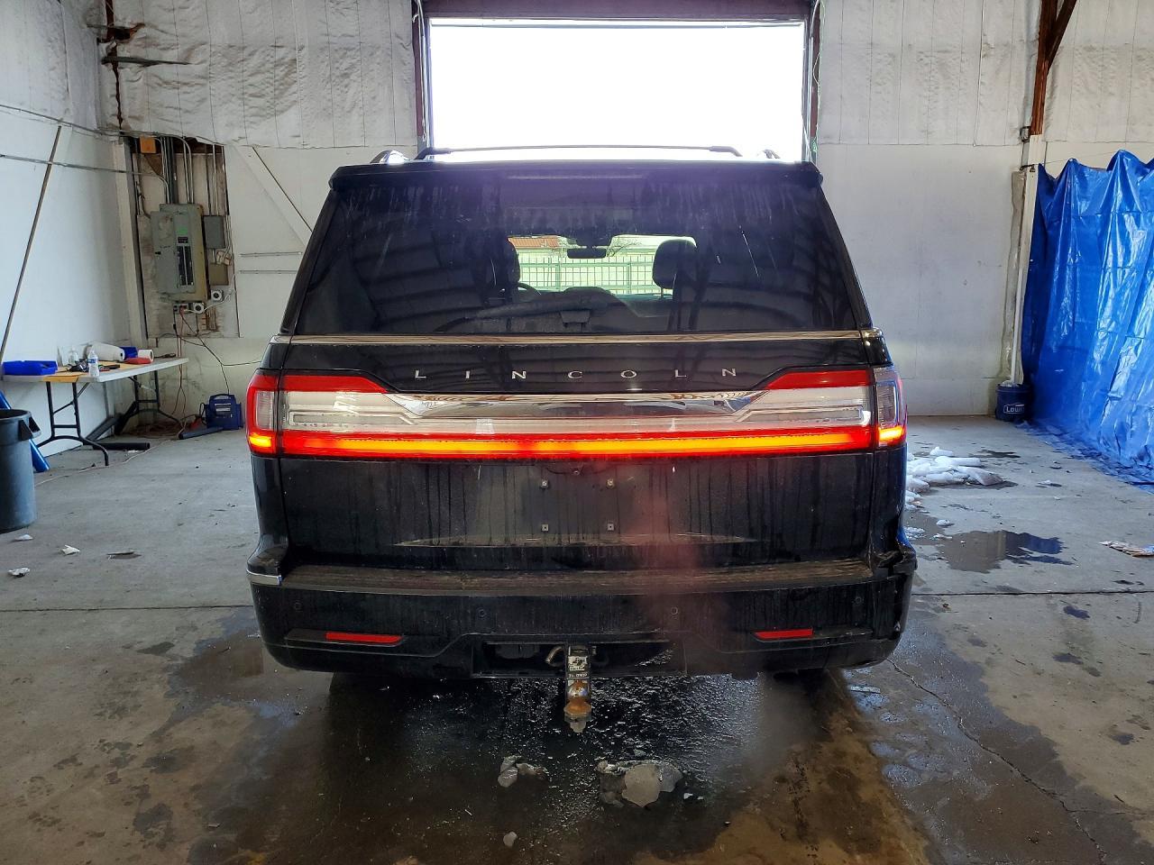 2018 Lincoln Navigator Select