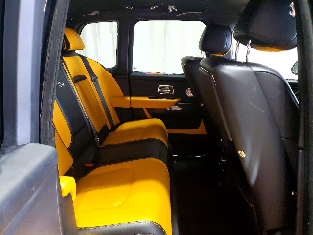 2020 Rolls-Royce Cullinan Black Badge