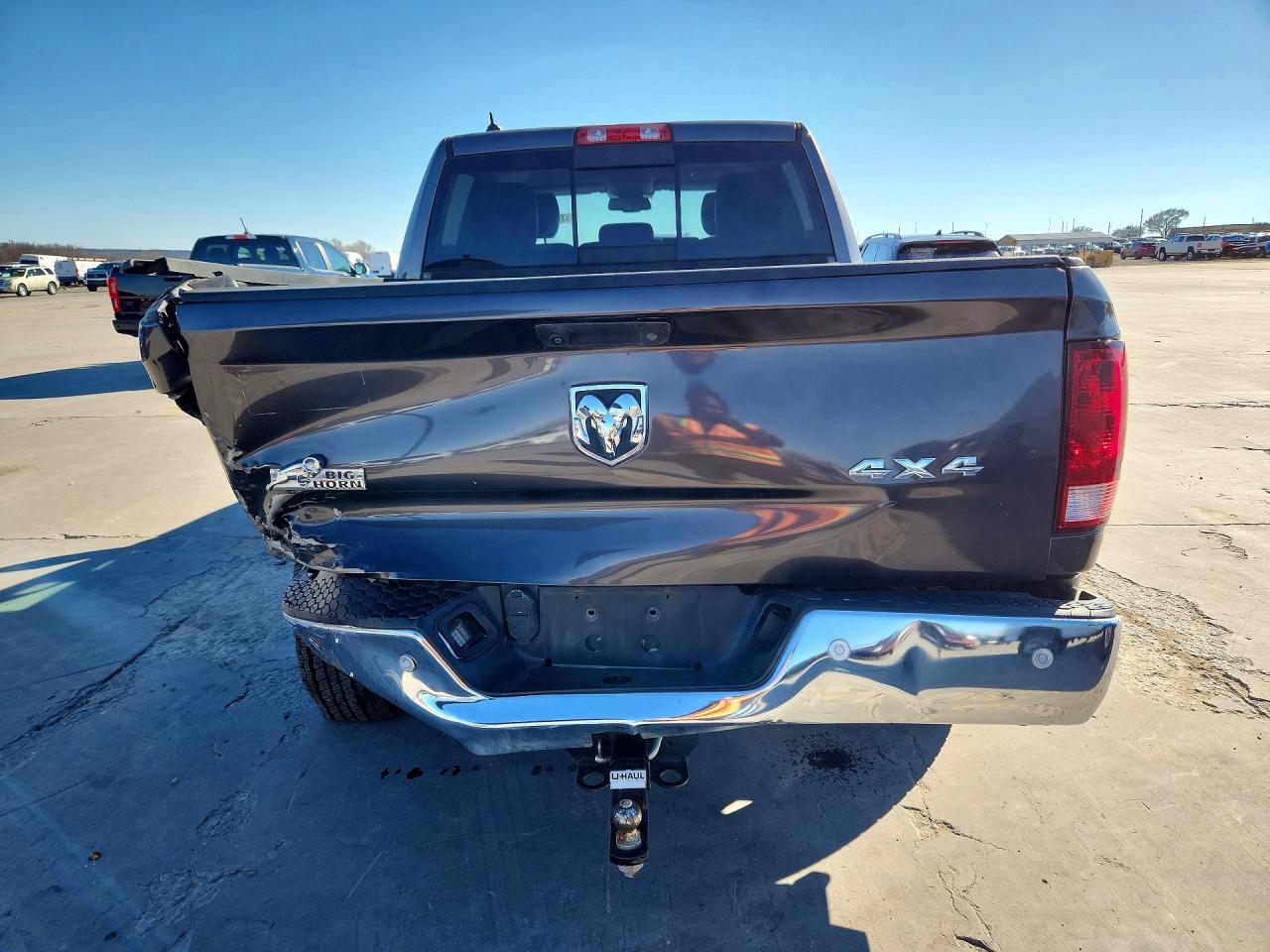 2016 Dodge Ram 1500 slt