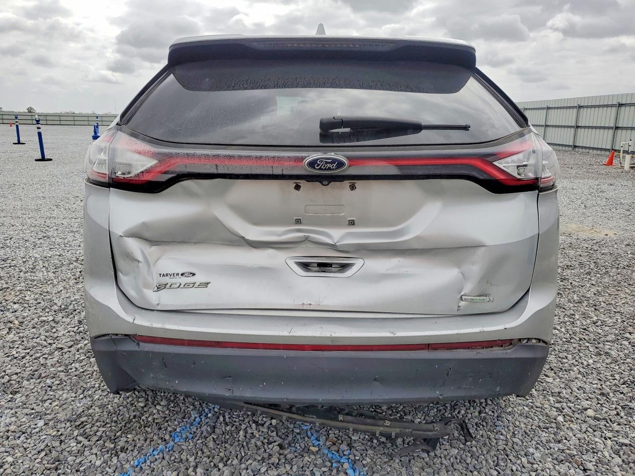 2016 Ford Edge se