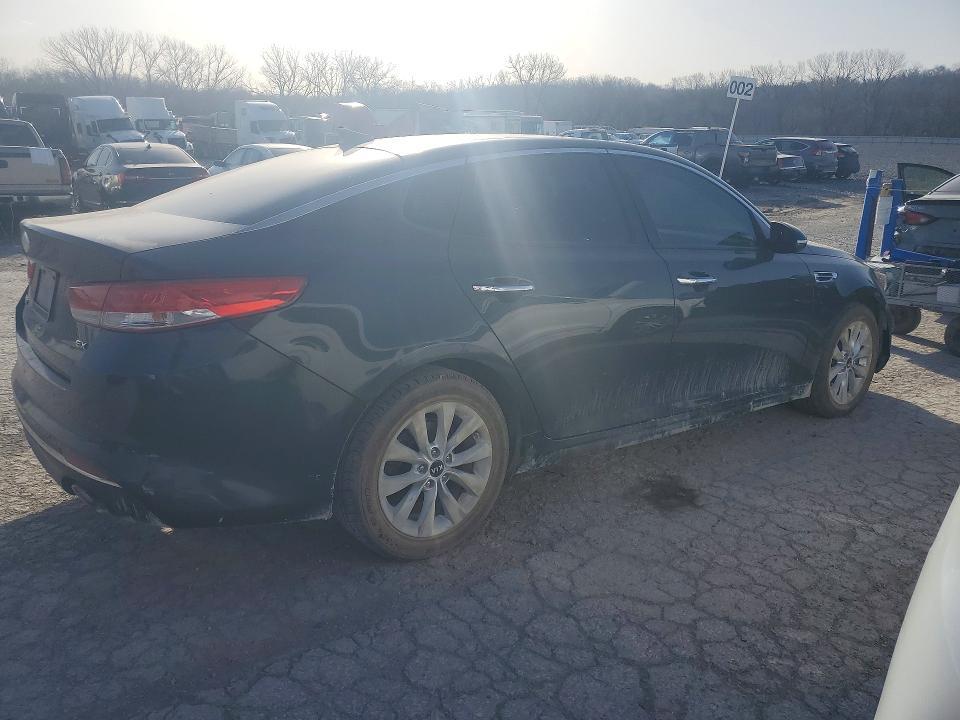 2016 KIA Optima ex
