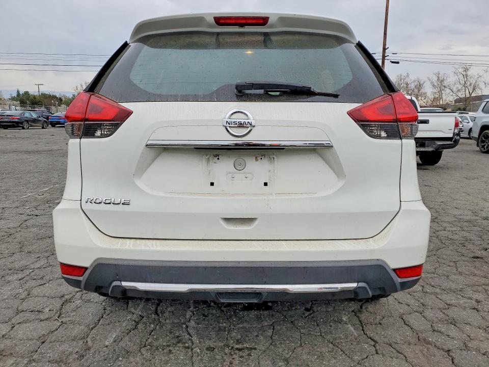 2017 Nissan Rogue s