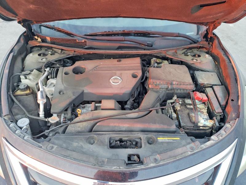 2015 Niss Altima 2.5 s