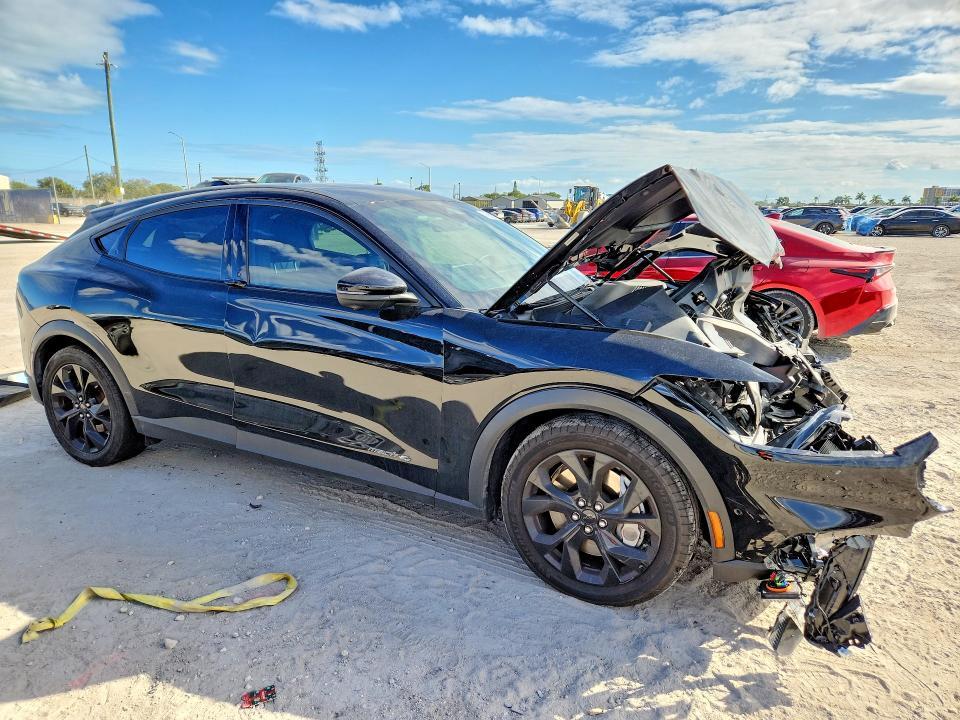 2024 Ford Mustang Mach-e Select