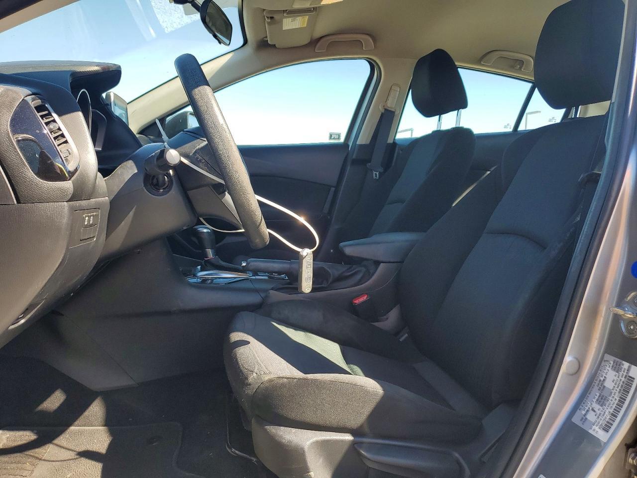 2015 Mazda 3 Sport