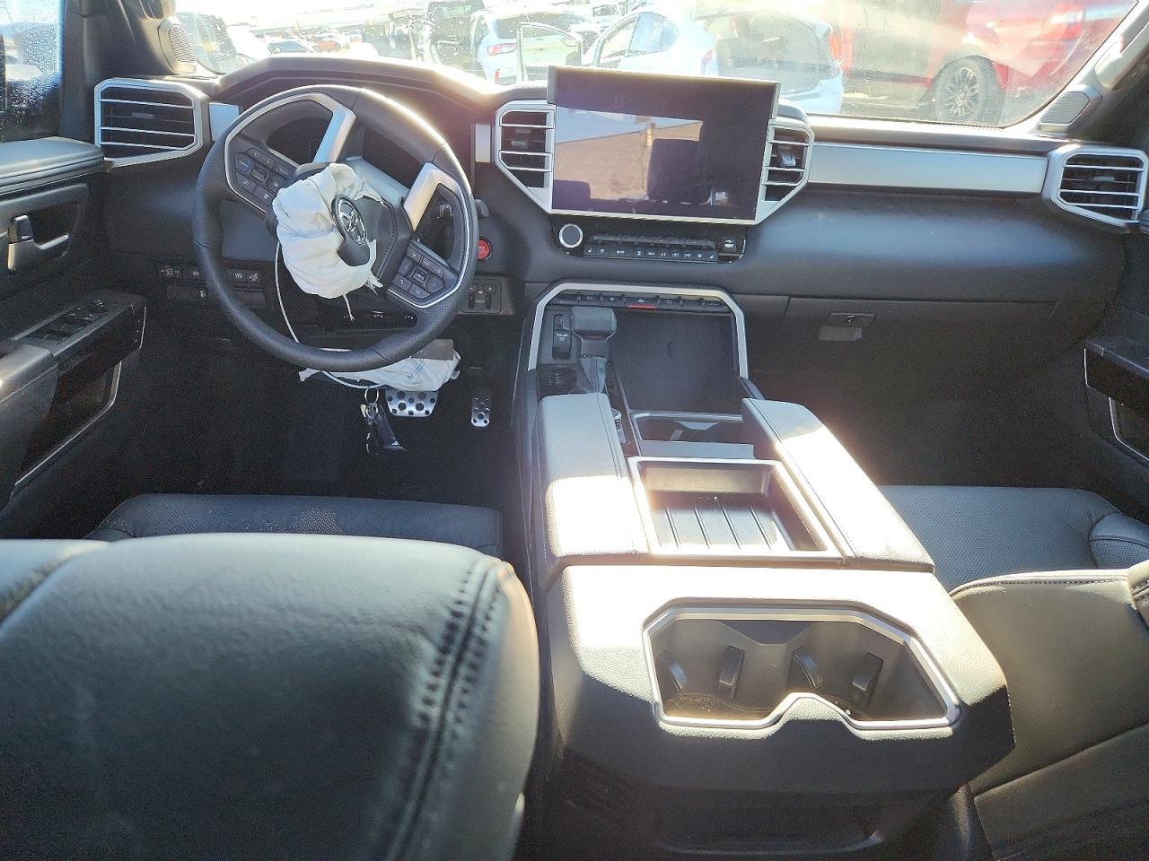 2025 Toyota Tundra Limited HV