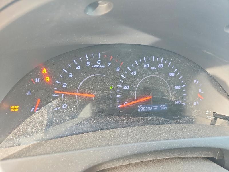2010 Toyota Camry le