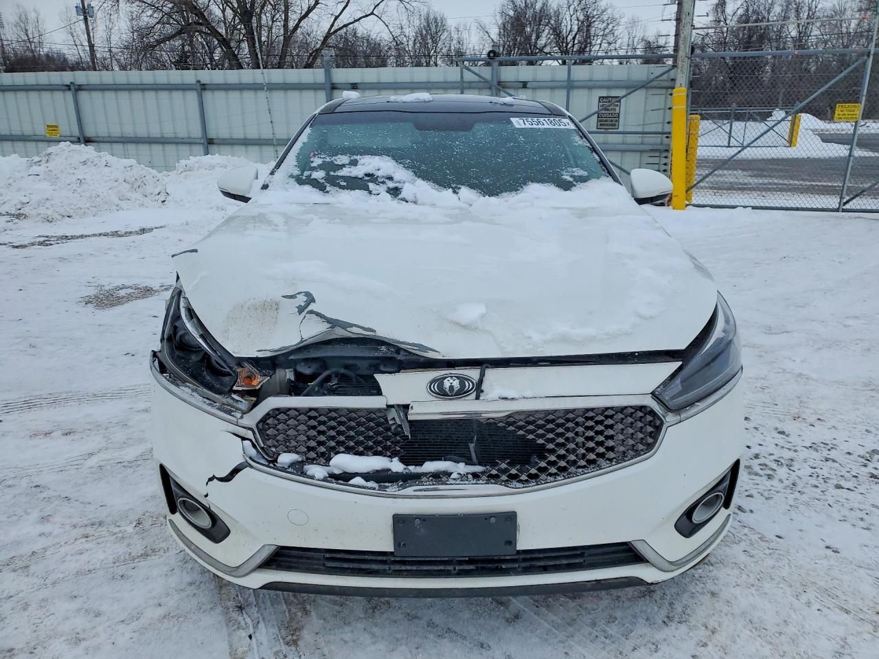 2017 KIA Cadenza Premium