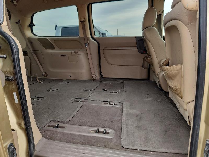 2010 KIA Sedona lx