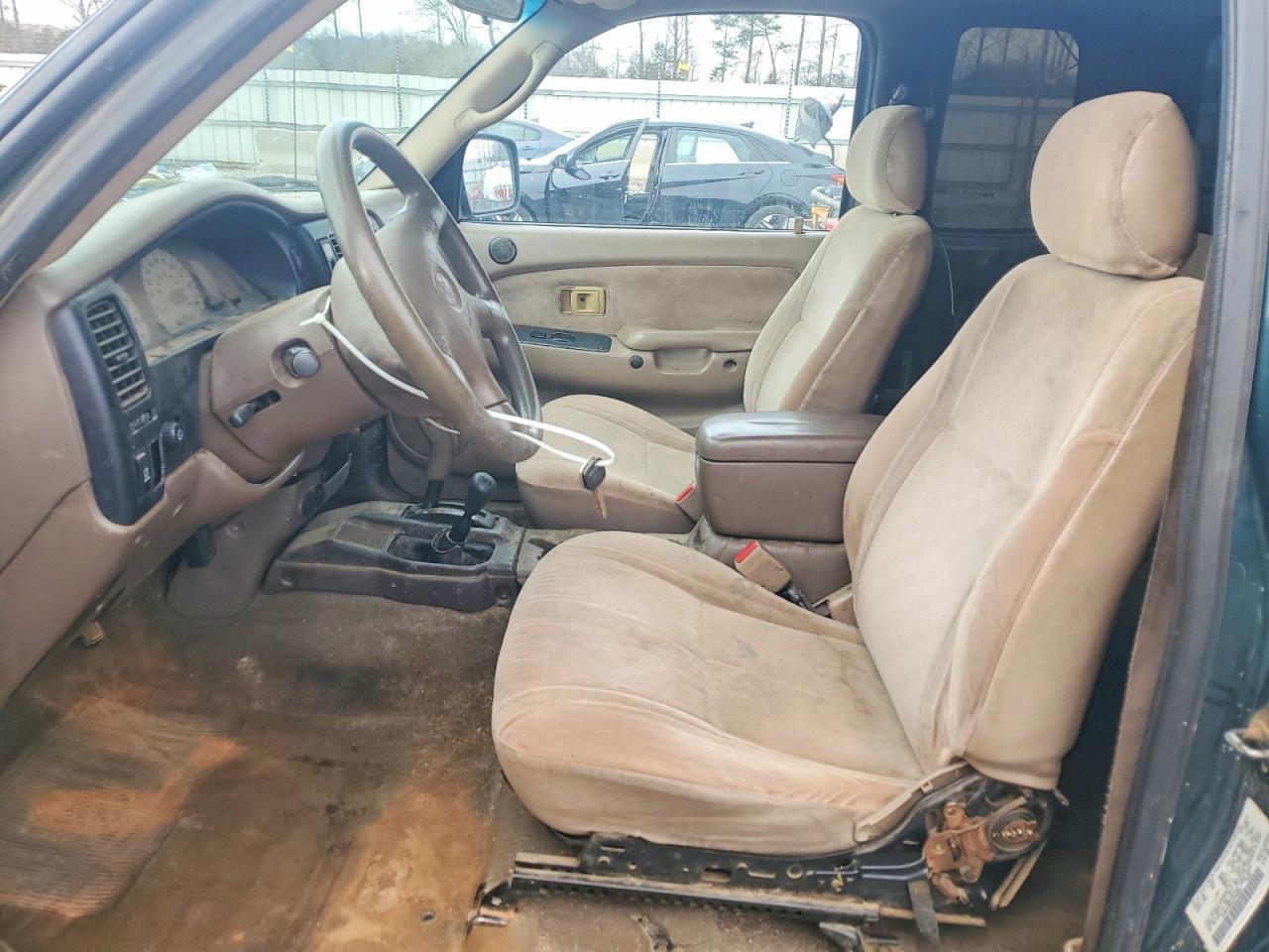 2001 Toyota Tacoma Base