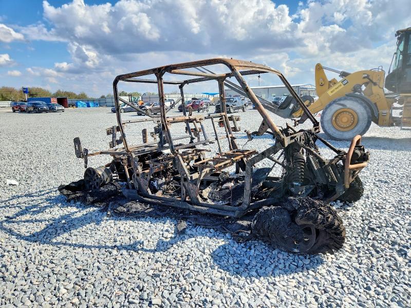 2024 Can-Am Defender X MR HD10 Utility Vehicle