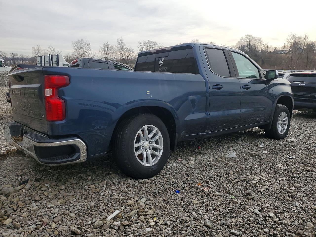 2020 Chevrolet Silverado K1500 lt